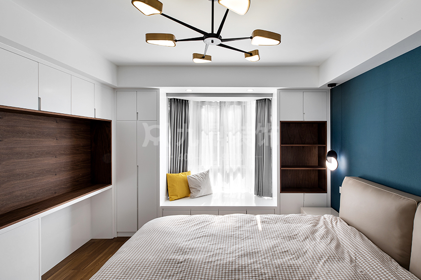 主卧装修实景图 主卧装修实景图