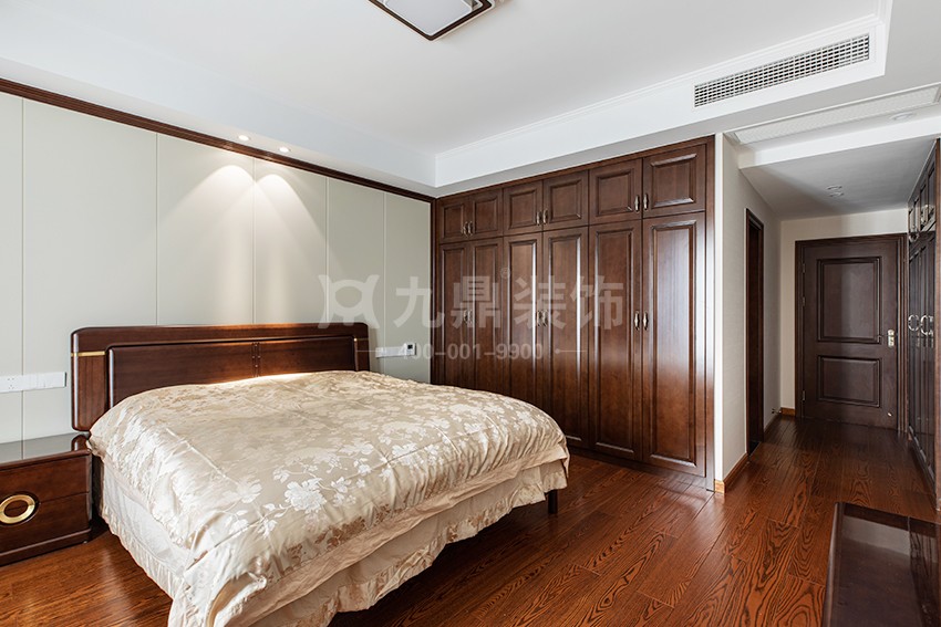 主卧装修实景图 主卧装修实景图