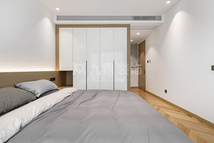 主卧装修图 主卧装修图