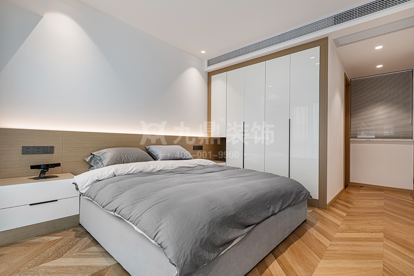 主卧装修图 主卧装修图